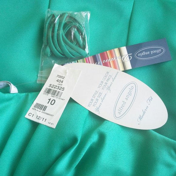 Alfred Angelo Dress Green 10 - Picture 3 of 10